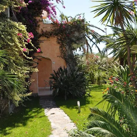 Palm Village Apart Otel 3*