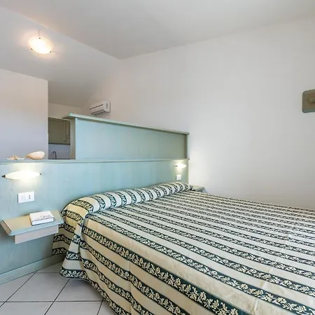 Palm Village Apart Otel 3*