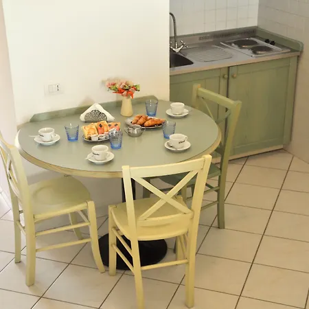 מלון דירות Palm Village וילסימיוס