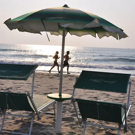 Palm Village מלון דירות וילסימיוס