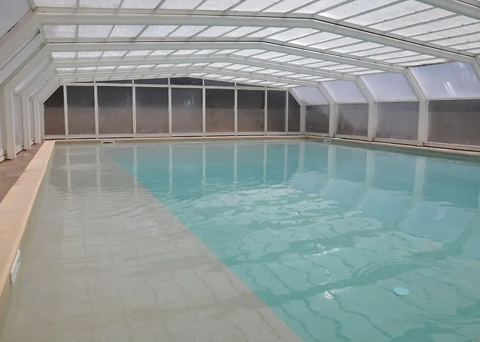 מלון דירות Palm Village