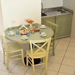 מלון דירות Palm Village וילסימיוס