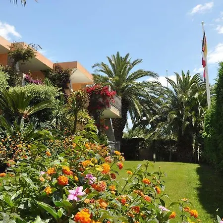 Palm Village Apart Otel