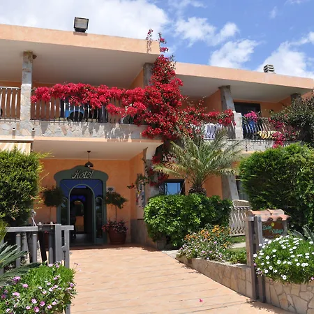 Palm Village شقة فندقية فيلاّسيمِيوس