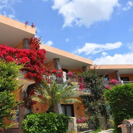 Palm Village וילסימיוס