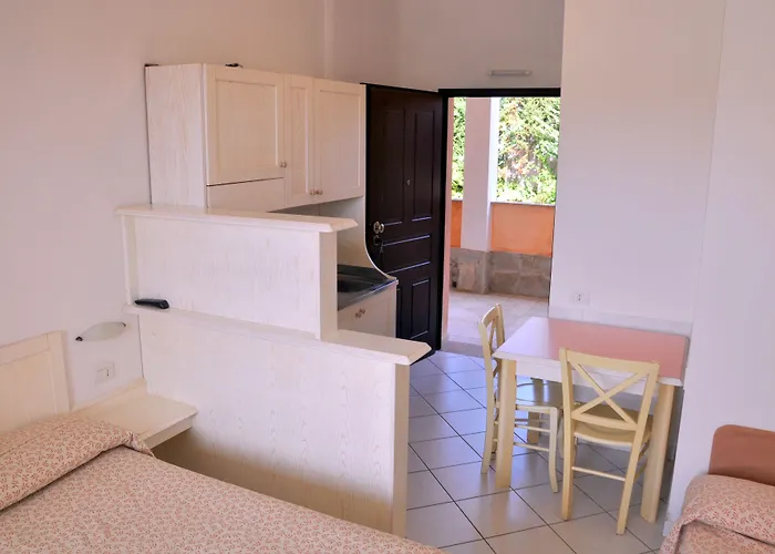 Hotel apartamentowy Palm Village 3*