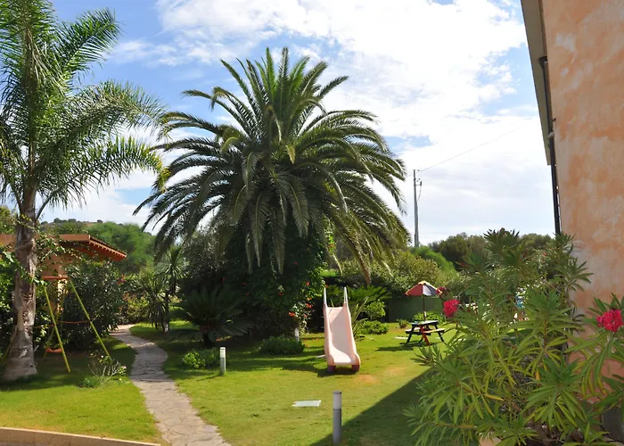 Palm Village شقة فندقية فيلاّسيمِيوس